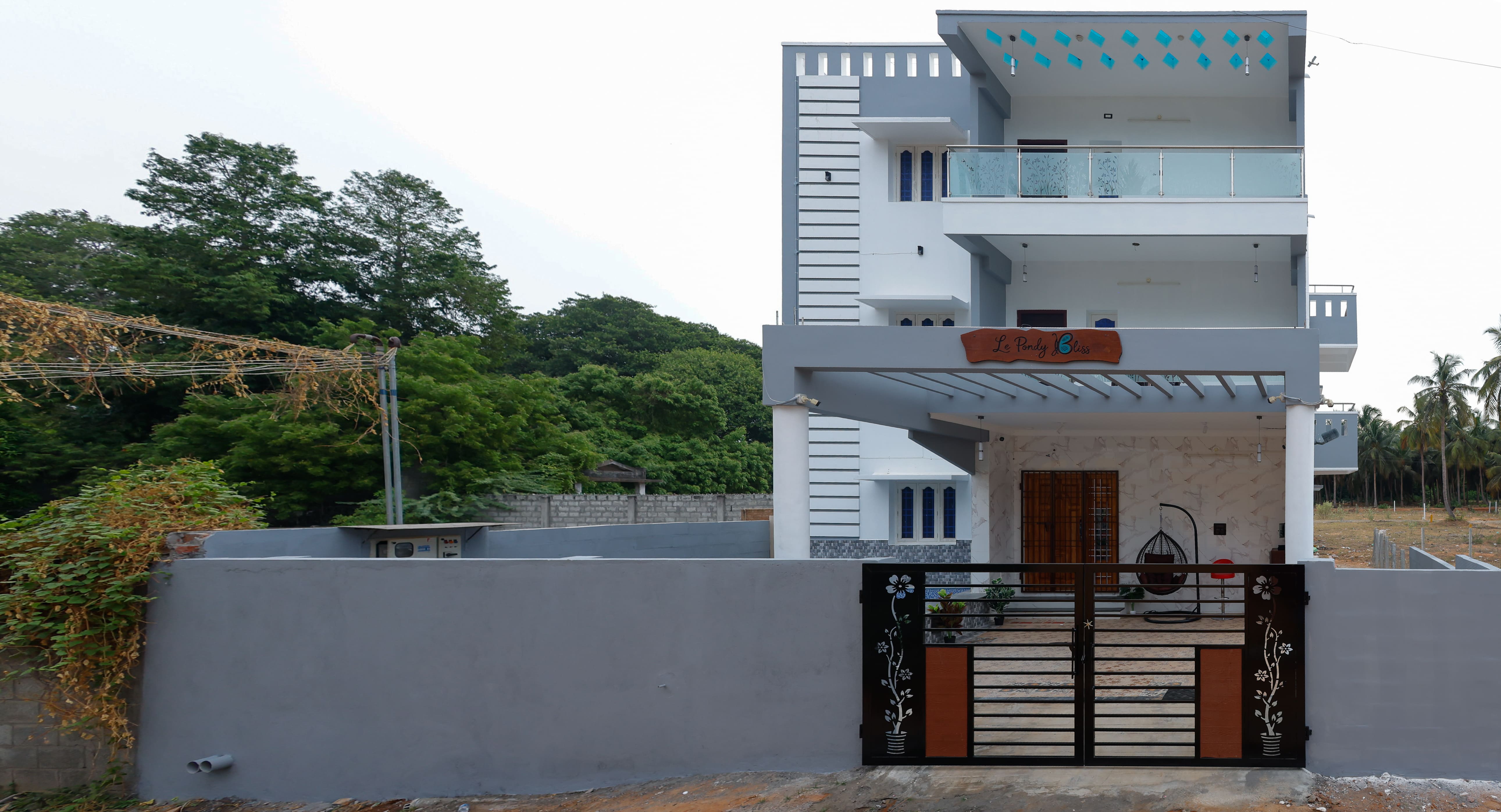 Villa surroundings